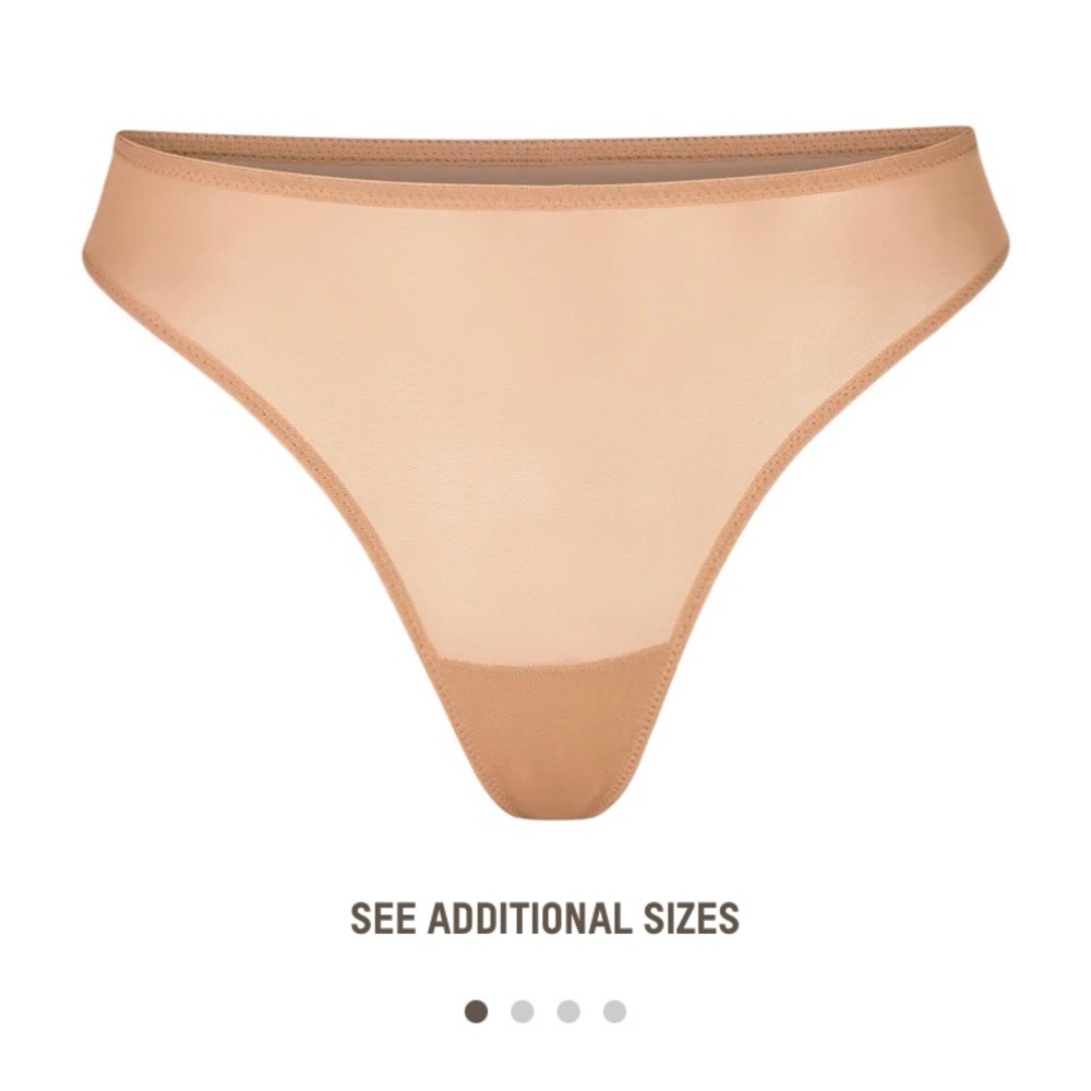 SKIMS- built up mesh thong